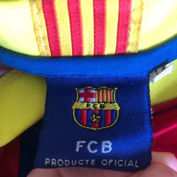 FC Barcelona Official Lionel Messi 10 Soccer Jersey Size 14 - Picture 9 of 10